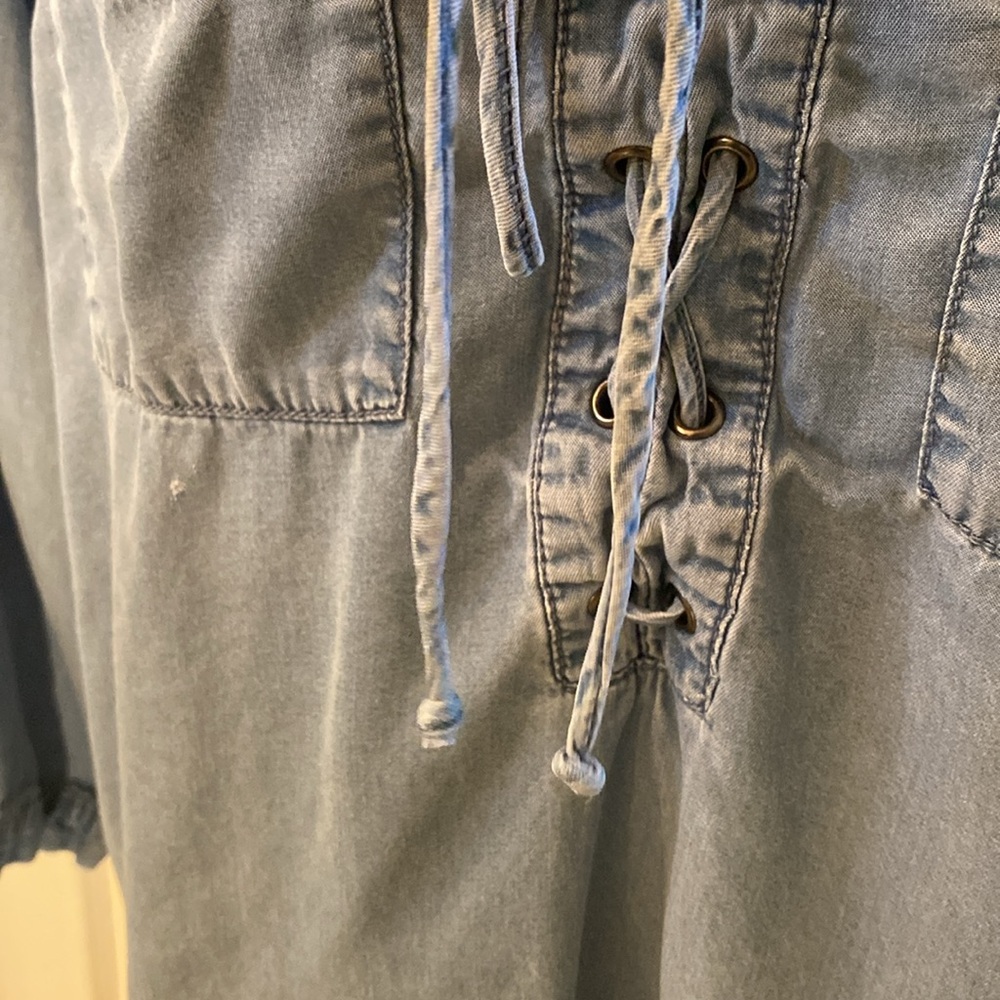 a.n.a Blue Denim Gardener Artist 3/4 Sleeve Tie Front Blouse Shirt Top - Picture 11 of 16